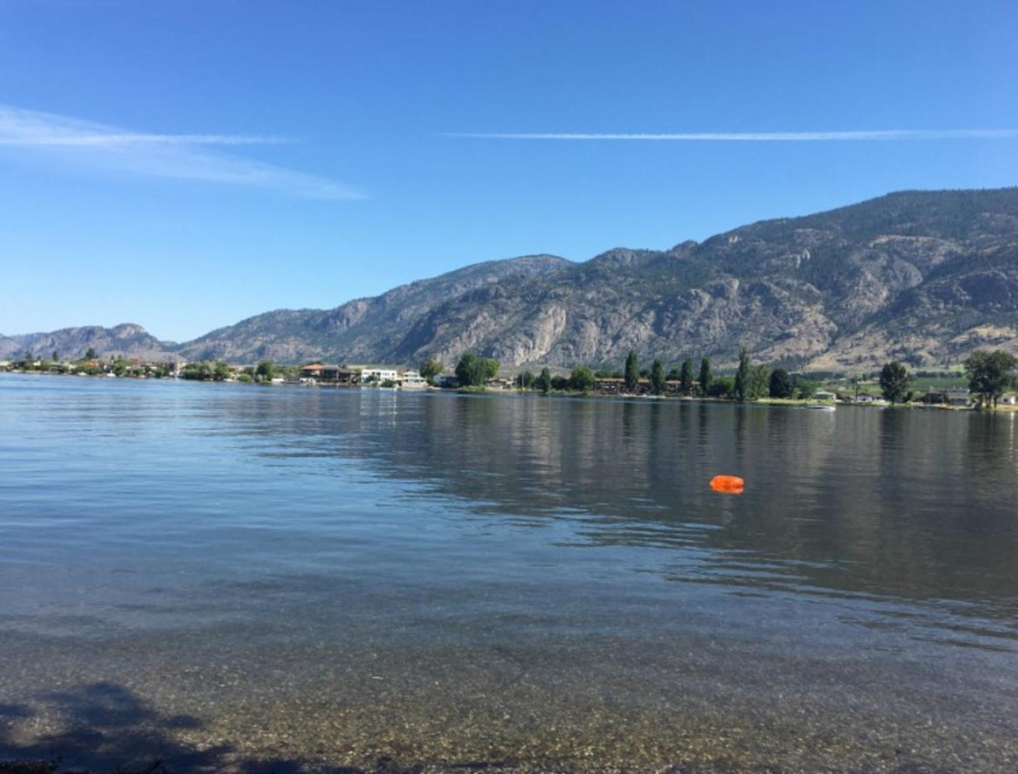 Holiday Inn Hotel & Suites Osoyoos By Ihg Εξωτερικό φωτογραφία